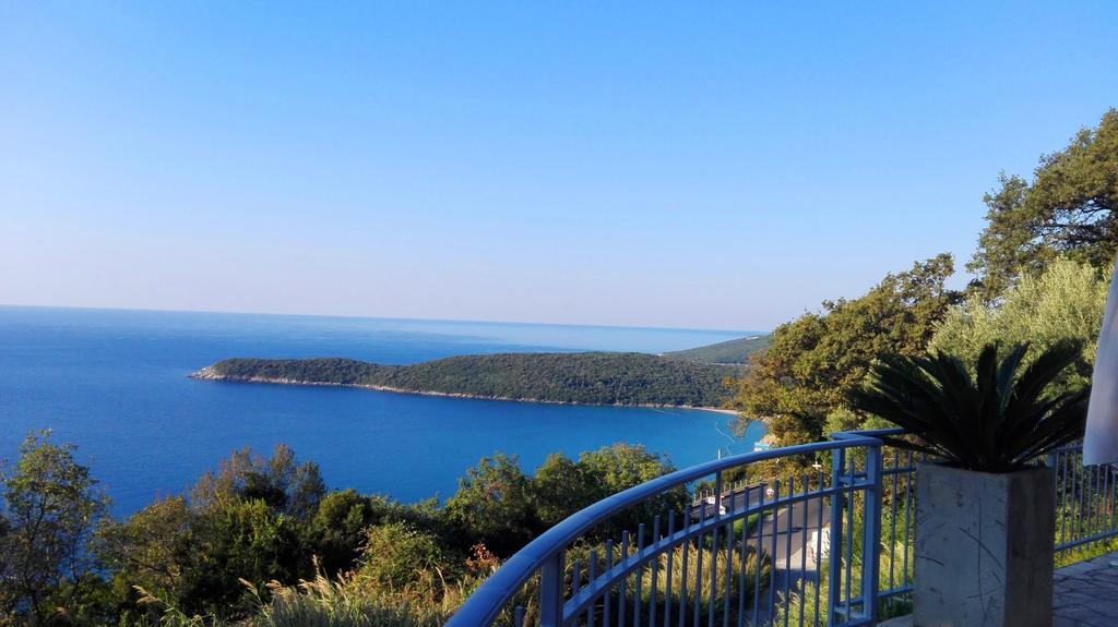Sun Seoce Budva